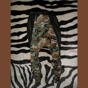 Camo Mc Hammer Style Pants Baggy Leggings